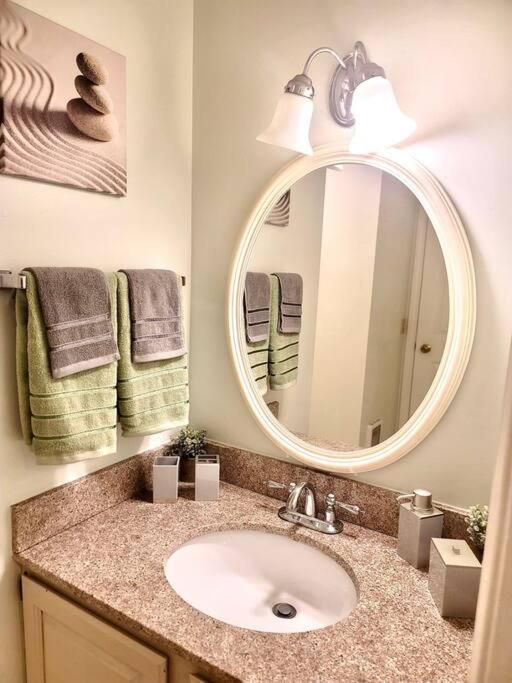 Gorgeous New Zen Suite Sleeps 4-Ski On Off Jiminy Hancock Dış mekan fotoğraf
